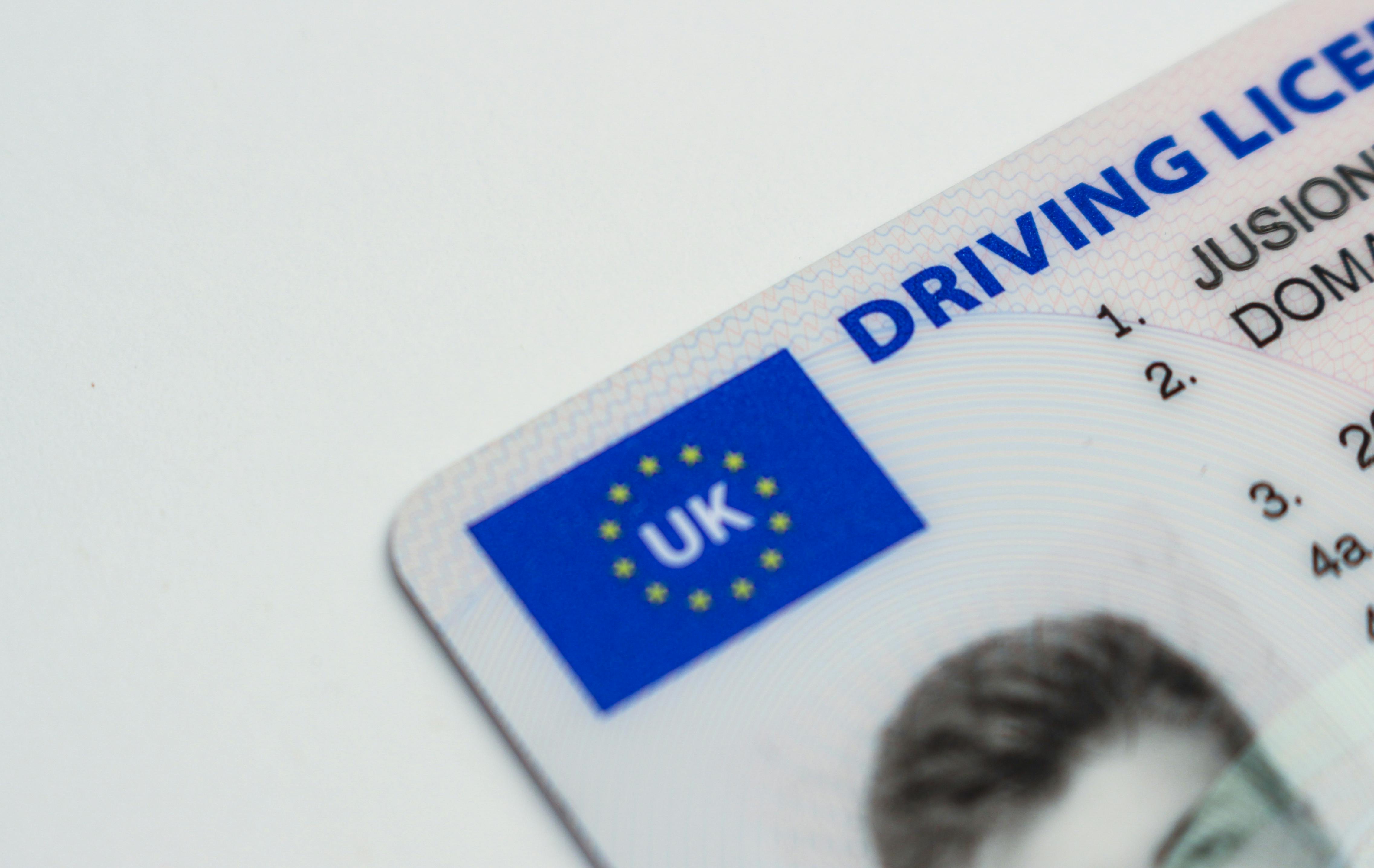 Cómo Obtener un Carnet de Conducir Español: Guía Completa